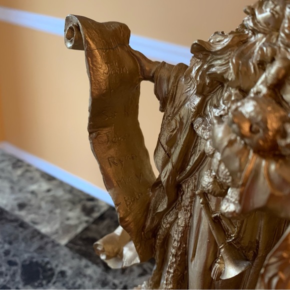 Gold Santa musical figurine Christmas decor - Picture 4 of 12